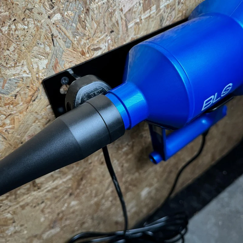 BLO Air-S Car Dryer Wall Mounted Hanger - Image 4