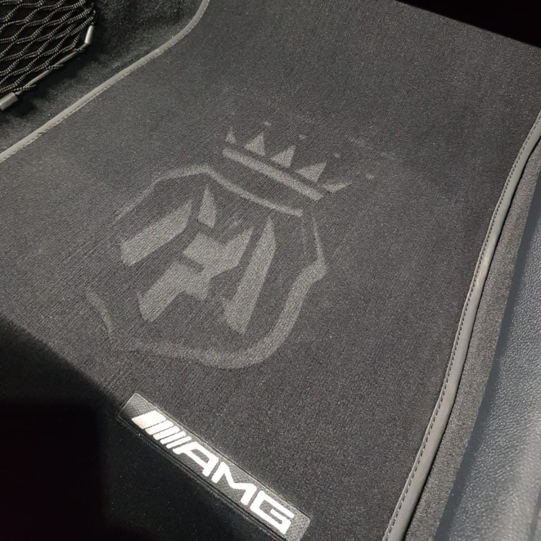 Labocosmetica ICON Carpet Stencil Logo Shaper