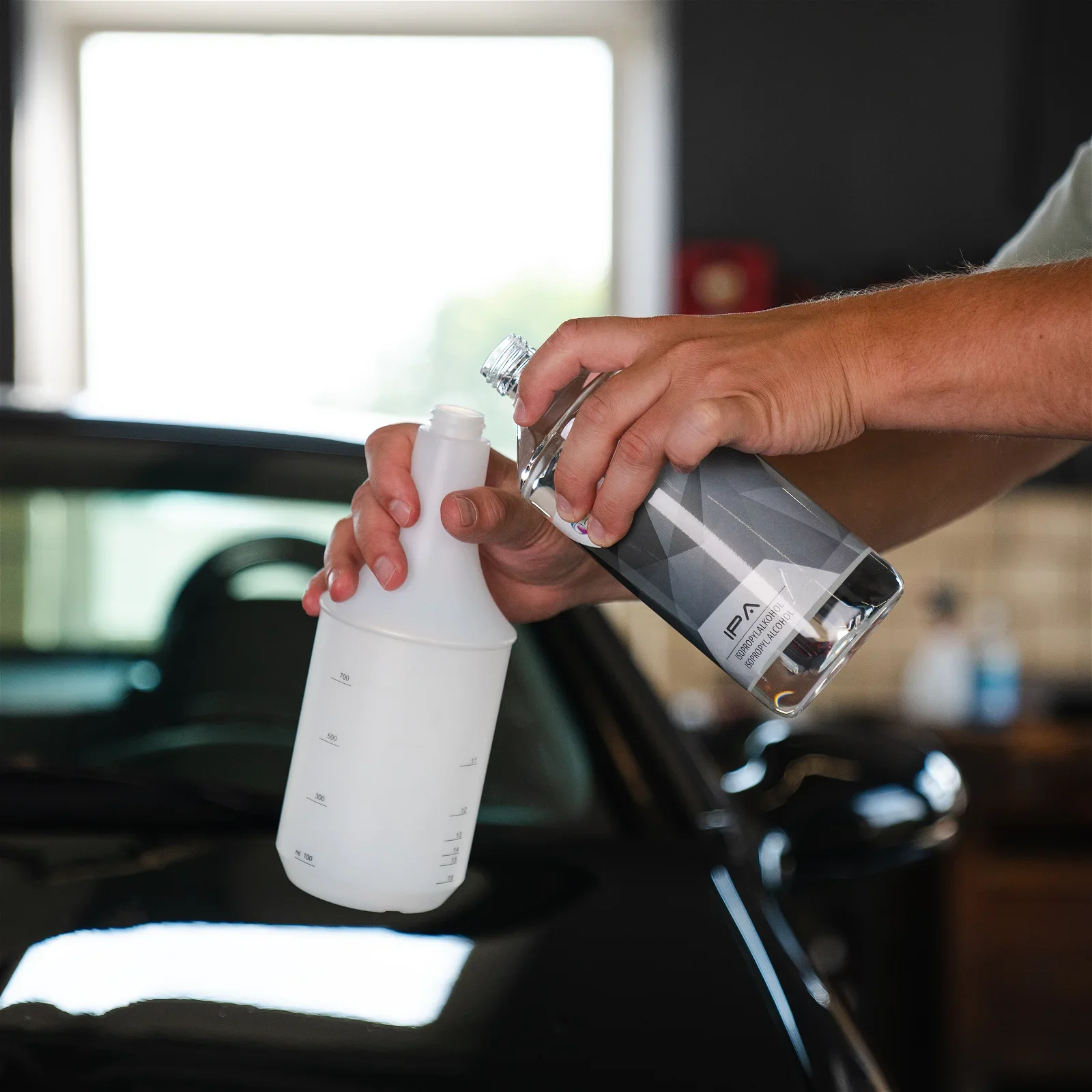 Liquid Elements IPA - Isopropanol Alcohol 99.9% - Image 3