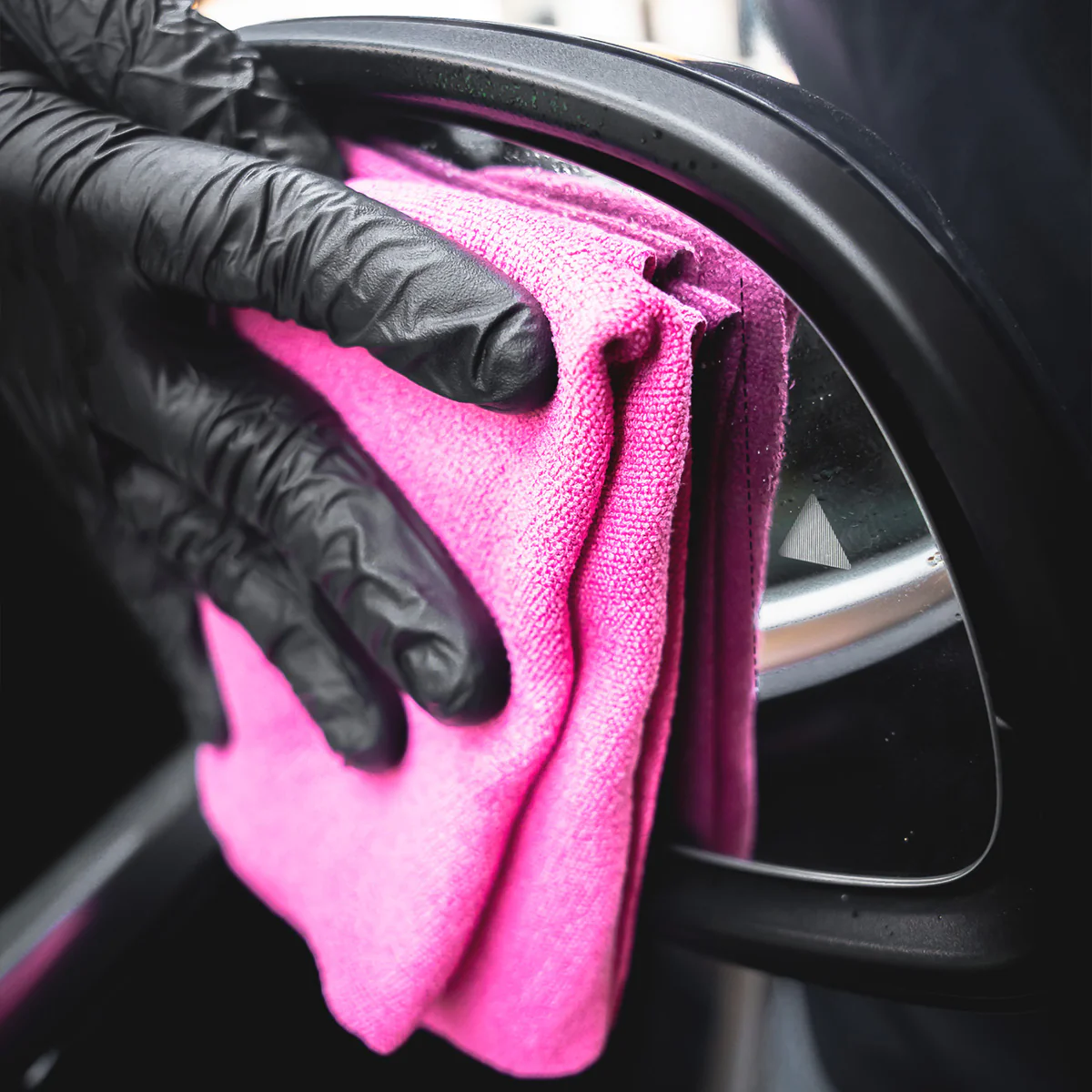 Maniac Ultimate Microfibre Glass Cloths - Image 3