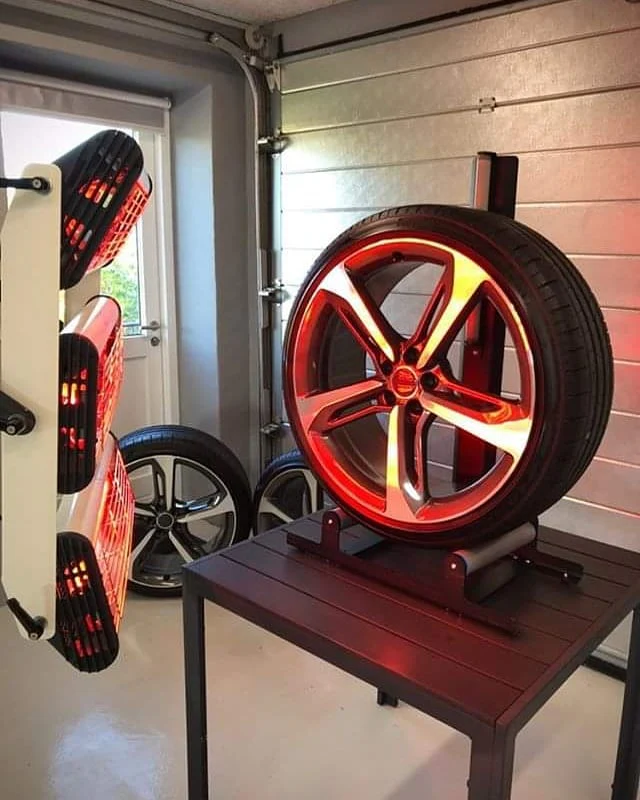 Poka Premium Wheel Stand - Image 6