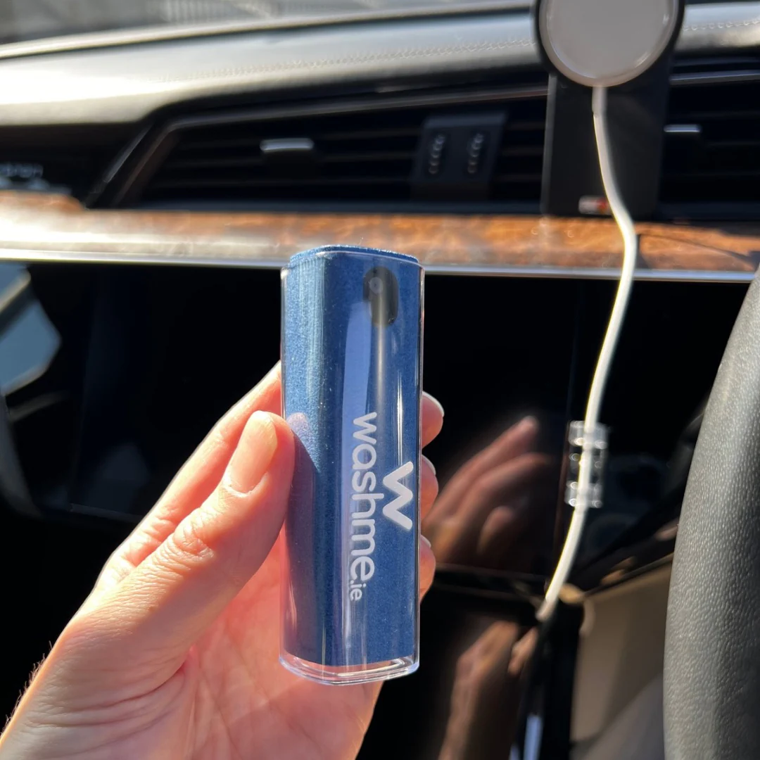 WashMe 2-in-1 Infotainment Screen and Display Cleaner "Spray & Wipe" - Image 2